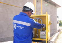 ​Аким Шымкента запустил газ в жилых массивах «Жұлдыз» и «Жалын»