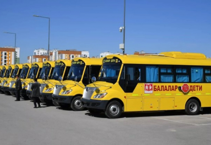 Оқушылар ақауы бар автобуспен тасымалданғаны үшін мектеп директорлары жауапқа тартылды