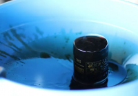 МАЙ – ҚАРАЯДЫ, МЕХАНИКА – ҮНЕМДЕЙДІ: Автокөлік әлеміндегі ЕҢ ТАНЫМАЛ, бірақ ПАЙДАСЫЗ мифтер