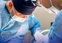 Шымкенттік дәрігерлер мишықтағы ірі ісікті алып тастады 