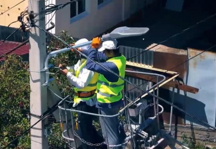 Шымкент қаласында биыл 35 мыңнан аса көше шамы орнатылды