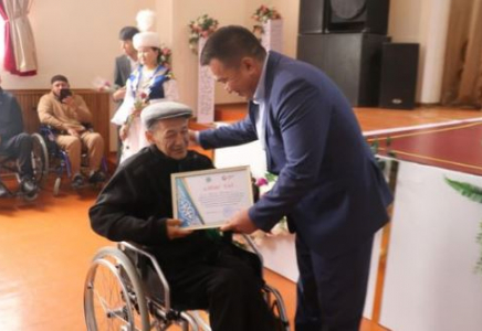 ТҮРКІСТАН: Түлкібаста «Өмірді сүй» атты мәдени-әдеби кеші өтті