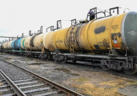 Министрлік мұнай өнімдерін ел аумағынан шығаруға алты айға тыйым салды