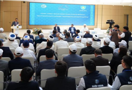 Түркістанда «Қожа Ахмет Ясауи және оның рухани мұрасы» атты республикалық ғылыми-тәжірибелік конференция өтті