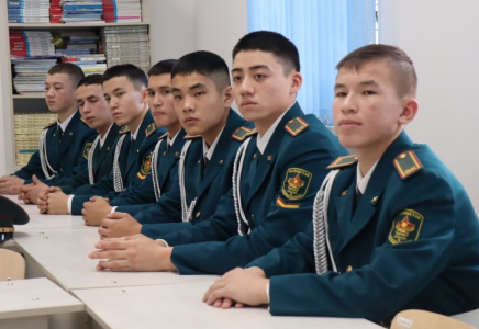 ​Шымкентте армия генералы Мұхтар Алтынбаевтың 80-жылдығына арналған республикалық конференция өтті