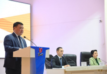 ​ШЫМКЕНТ: Әл-Фараби ауданы тұрғындарымен жаңа Конституцияны түсіндіру бойынша кездесу өтті