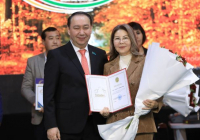 ТҮРКІСТАН: Сайрамда ауыл шаруашылығы қызметкерлері марапатталды