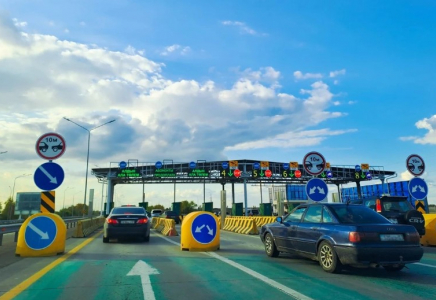 Ақылы жолдың төлем ережесі өзгерді: жүргізушілерге қосымша уақыт беріледі