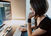 Әйелдерге арналған жаңа мамандықтар: Қазақстанда IT-Aiel жобасының жаңартылған маусымы басталды