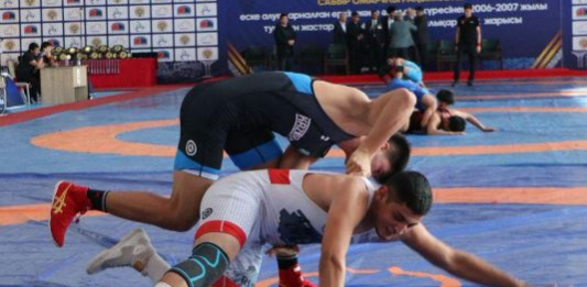 Түркістанда Сабыр Рақымовты еске алуға арналған турнир басталды