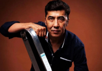 "Естеріңді жиыңдар, қатындар". Танымал актер Тұрсынбек Қабатовты қолдап жазба жазды