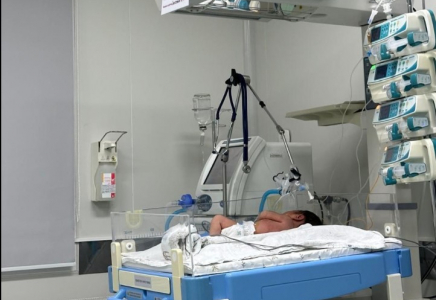 ​ШЫМКЕНТ: ДӘРІГЕРЛЕР СИРЕК ДИАГНОЗБЕН ТУҒАН НӘРЕСТЕГЕ КҮРДЕЛІ ОТА ЖАСАДЫ