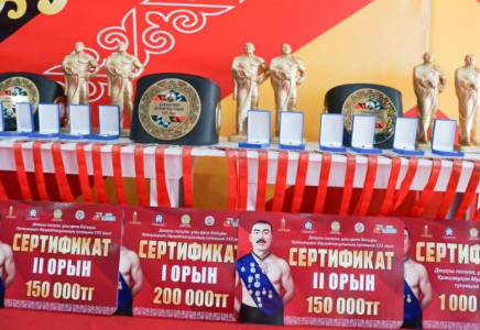 ТҮРКІСТАН: Ордабасыда Қажымұқан рухы ұлықталған дүбірлі дода өз мәресіне жетті